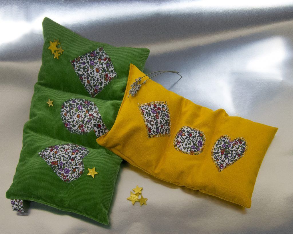Saquito Verde y Amarillo con estrellas doradas